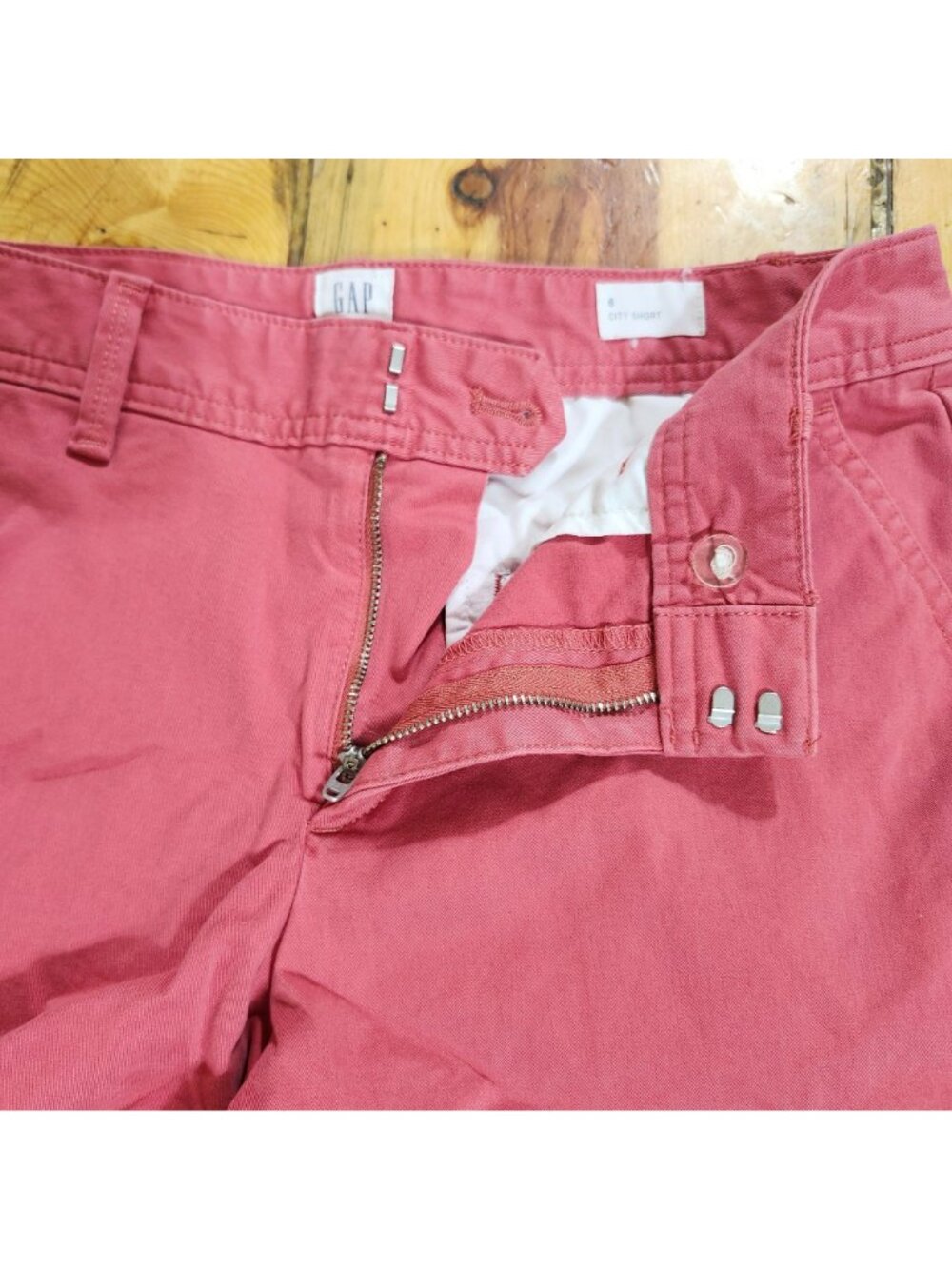 Gap Women’s Size 6 City Shorts Coral Pink Casual Chino 3” Inseam 4 Pocket - Picture 4 of 6